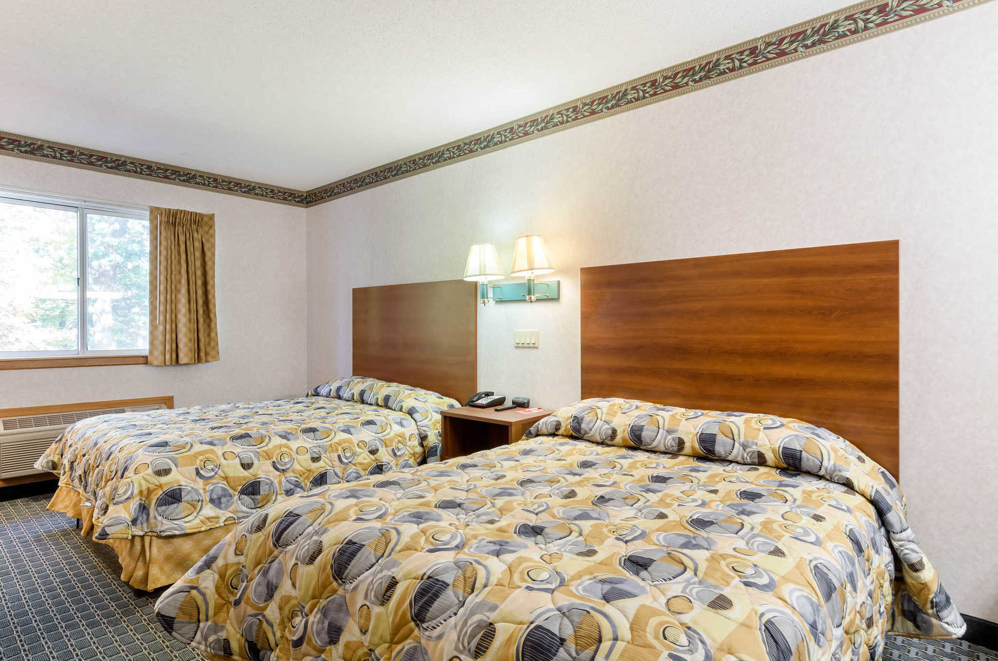 Econo Lodge West Springfield Zimmer foto